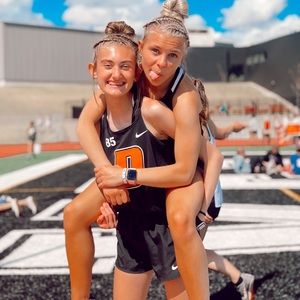 Meet your Posher, Arabella